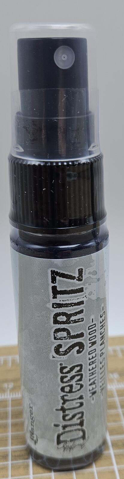 Weathered Wood - Tim Holtz Ranger Distress Spritz Spray Bottle 1 fl oz (29ml)