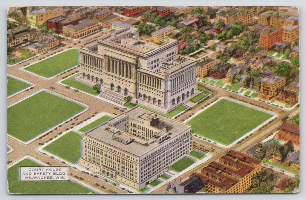 Postcard Court House and Safety Building Milwaukee Wis Police Jail Courts UNP