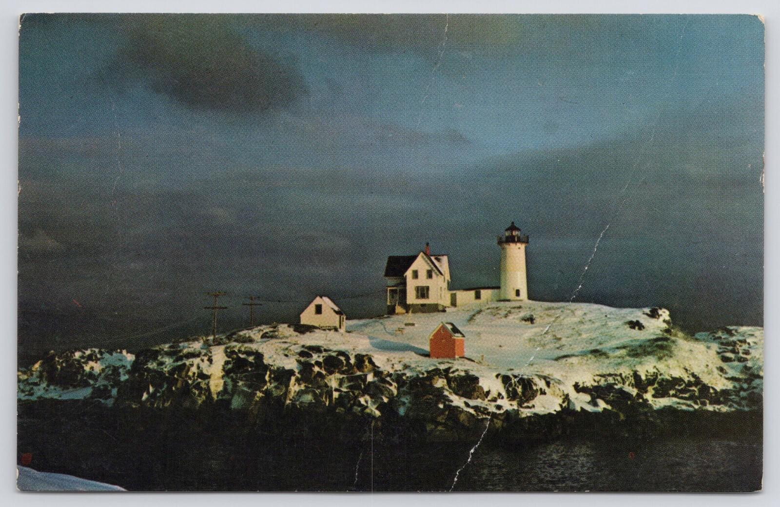 Postcard Mid Winter Snow Nubble Lighthouse Lusterchrome Wakefield Trading Co UNP