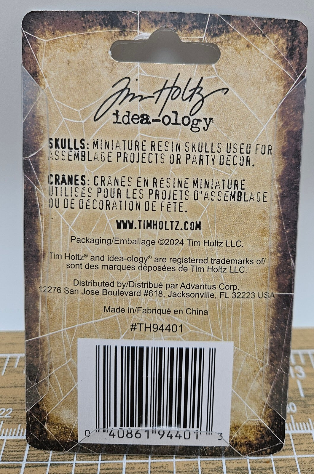 TH94401 Tim Holtz Idea-ology Skulls Miniature Resin Craft Embellishments 10 Pcs