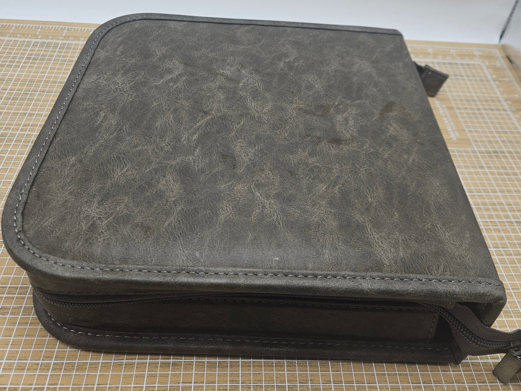 Tim Holtz Idea-ology Stamp Storage Binder  Faux Leather CH93822 9.75 x 10 x 3 In