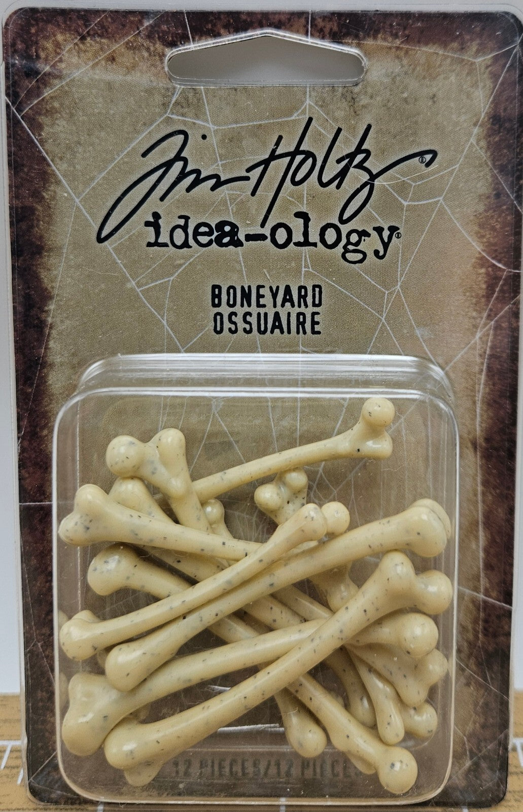 TH94391 Tim Holtz Idea-ology Boneyard Miniature Resin Bones 12 Pieces Halloween