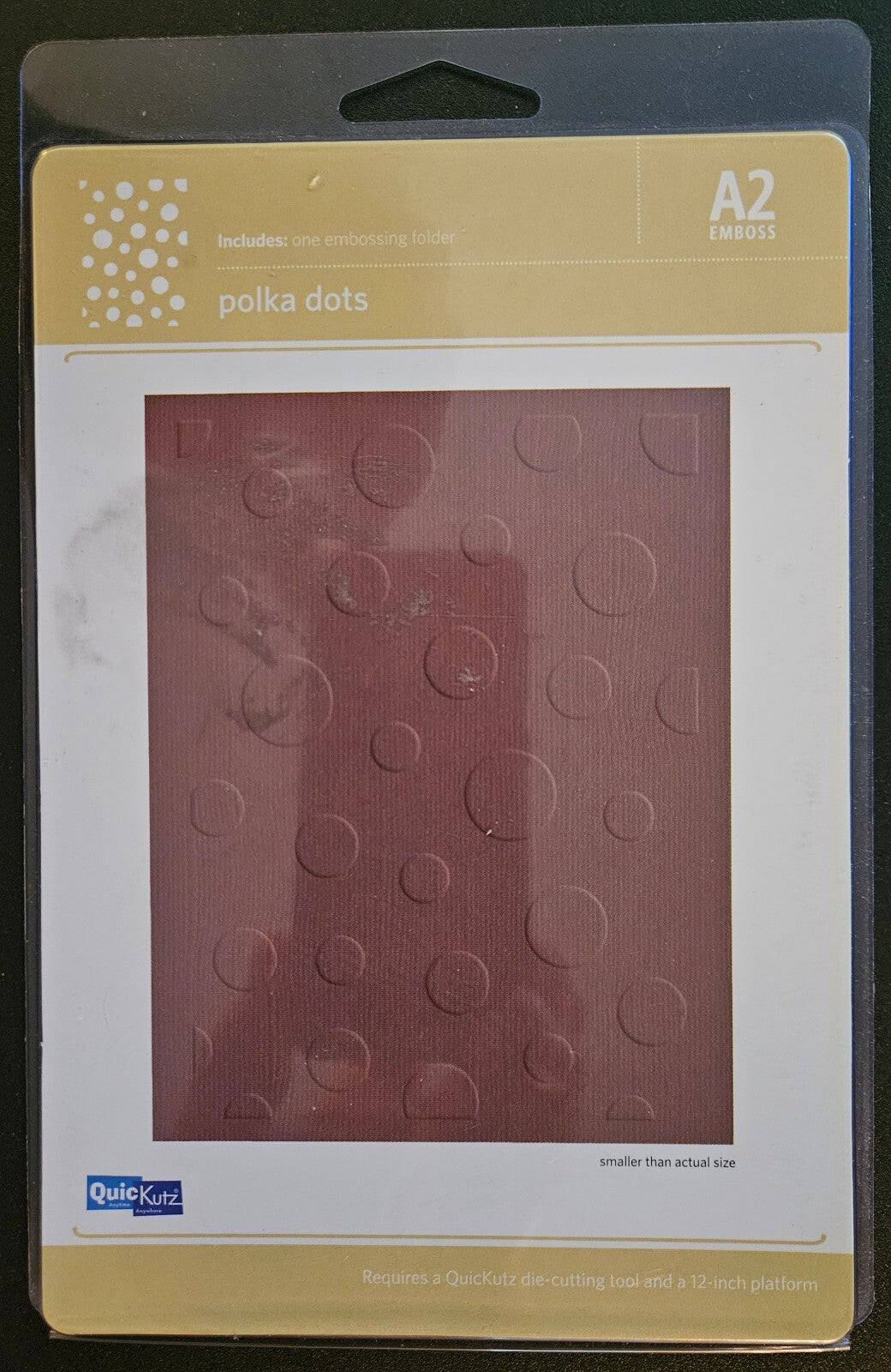 EF-AZ-014 QuickKutz A2 Emboss Polka Dots A2 Embossing Folder